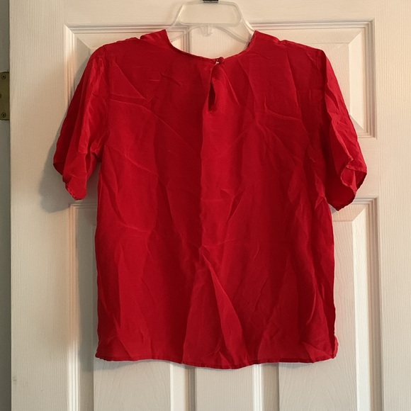 blouse - Picture 3 of 3